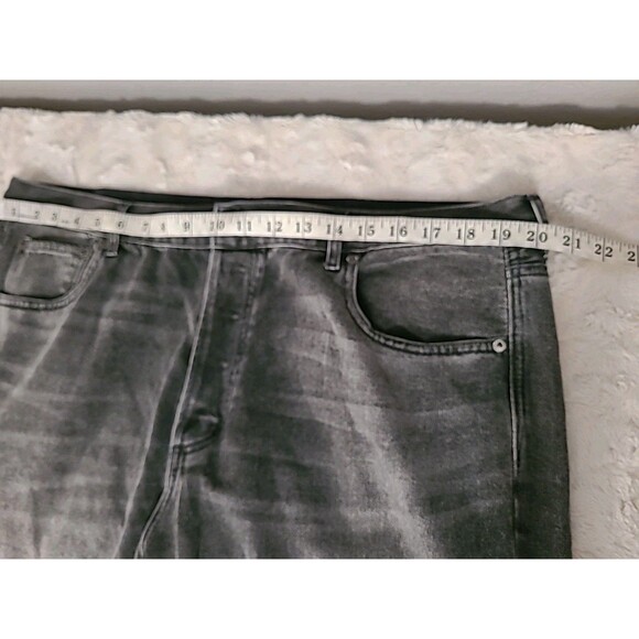American Eagle Girlfriend Hi Rise Size 18 Jeans Reg Black Button fly stretch New - Picture 7 of 9
